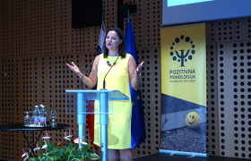 Kreativno obvladovanje psihosocialnih tveganj na področju VZD